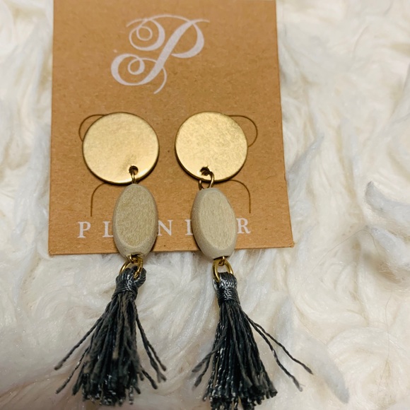 Plunder Jewelry - Plunder Earrings